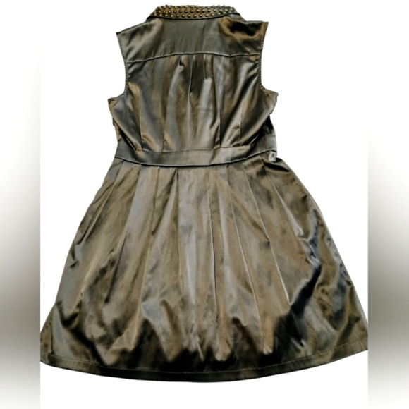 LuxeXXI | Timeless Classic Edgy Metallic Olive Studded Drop V Neck Dress | Med - Picture 6 of 16